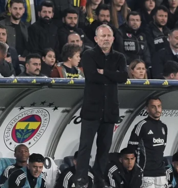 Sergen Yalçın’dan Derbi Sonrası Sert Eleştiriler: "Hayatın Doğal Akışına Aykırı"